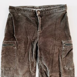 Straight-leg cargo pants